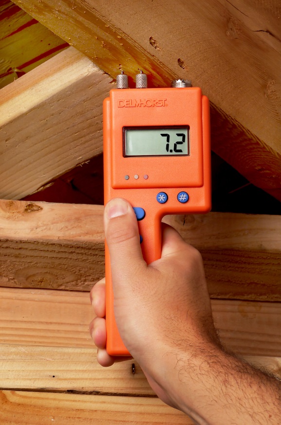 Wood Moisture Meters 2023 Buying Guide: Pinless vs Pin-type